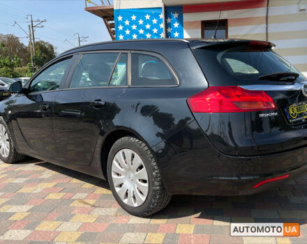 Черный Опель Инсигния, объемом двигателя 2 л и пробегом 237 тыс. км за 8700 $, фото 3 на Automoto.ua