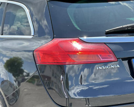 Черный Опель Инсигния, объемом двигателя 1.96 л и пробегом 290 тыс. км за 7999 $, фото 2 на Automoto.ua