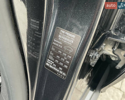 Черный Опель Инсигния, объемом двигателя 2 л и пробегом 180 тыс. км за 9400 $, фото 127 на Automoto.ua