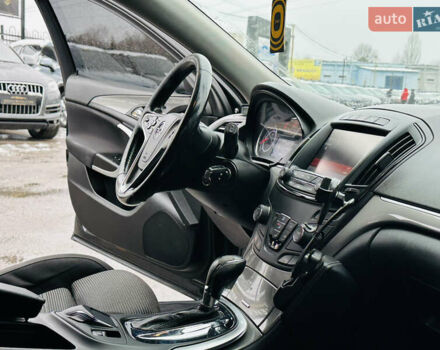 Чорний Опель Інсігнія, об'ємом двигуна 1.96 л та пробігом 264 тис. км за 9800 $, фото 24 на Automoto.ua