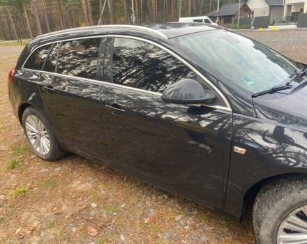 Черный Опель Инсигния, объемом двигателя 2 л и пробегом 270 тыс. км за 8800 $, фото 3 на Automoto.ua