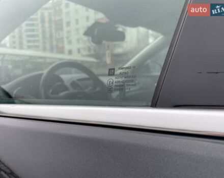 Черный Опель Инсигния, объемом двигателя 2 л и пробегом 180 тыс. км за 9400 $, фото 51 на Automoto.ua