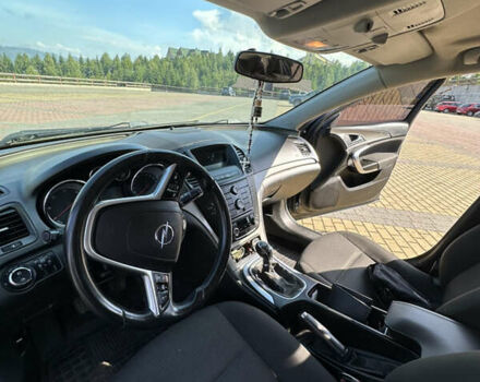 Черный Опель Инсигния, объемом двигателя 2 л и пробегом 299 тыс. км за 7799 $, фото 7 на Automoto.ua