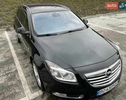 Черный Опель Инсигния, объемом двигателя 2 л и пробегом 180 тыс. км за 9400 $, фото 3 на Automoto.ua