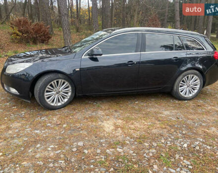 Черный Опель Инсигния, объемом двигателя 2 л и пробегом 270 тыс. км за 8800 $, фото 5 на Automoto.ua