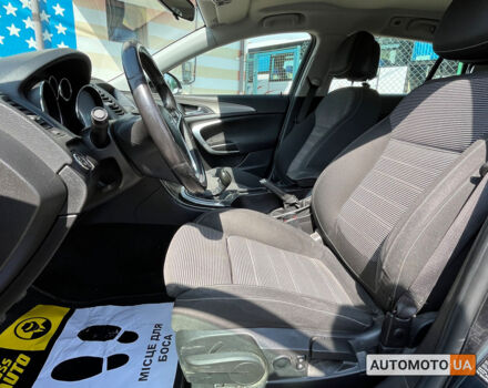 Черный Опель Инсигния, объемом двигателя 2 л и пробегом 237 тыс. км за 8700 $, фото 12 на Automoto.ua