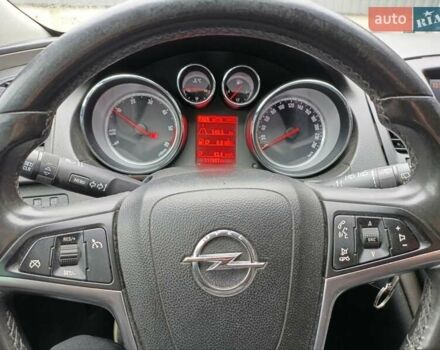 Черный Опель Инсигния, объемом двигателя 1.96 л и пробегом 317 тыс. км за 6200 $, фото 11 на Automoto.ua