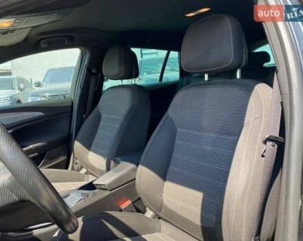 Черный Опель Инсигния, объемом двигателя 1.96 л и пробегом 211 тыс. км за 8500 $, фото 19 на Automoto.ua