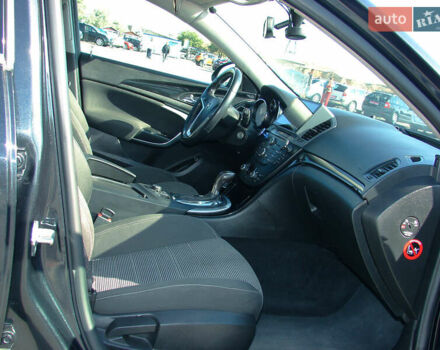 Черный Опель Инсигния, объемом двигателя 2 л и пробегом 257 тыс. км за 9500 $, фото 16 на Automoto.ua