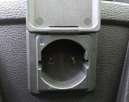 Чорний Опель Інсігнія, об'ємом двигуна 2 л та пробігом 236 тис. км за 8800 $, фото 8 на Automoto.ua