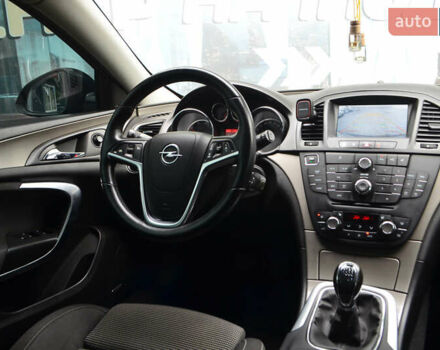 Черный Опель Инсигния, объемом двигателя 1.96 л и пробегом 213 тыс. км за 8999 $, фото 19 на Automoto.ua