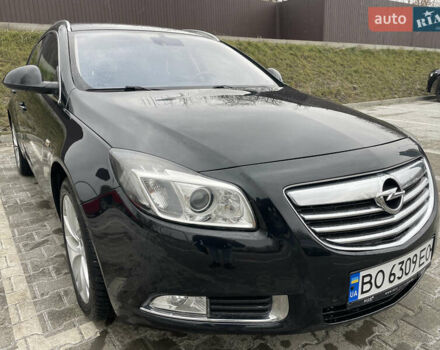 Черный Опель Инсигния, объемом двигателя 2 л и пробегом 180 тыс. км за 9400 $, фото 6 на Automoto.ua