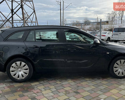 Чорний Опель Інсігнія, об'ємом двигуна 1.96 л та пробігом 244 тис. км за 8100 $, фото 7 на Automoto.ua
