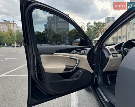 Чорний Опель Інсігнія, об'ємом двигуна 1.96 л та пробігом 237 тис. км за 12000 $, фото 10 на Automoto.ua