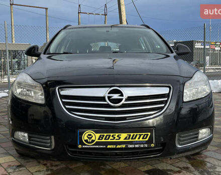 Чорний Опель Інсігнія, об'ємом двигуна 1.96 л та пробігом 244 тис. км за 8100 $, фото 1 на Automoto.ua