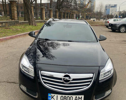 Чорний Опель Інсігнія, об'ємом двигуна 2 л та пробігом 300 тис. км за 10500 $, фото 2 на Automoto.ua