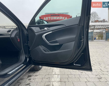 Черный Опель Инсигния, объемом двигателя 2 л и пробегом 180 тыс. км за 9400 $, фото 63 на Automoto.ua