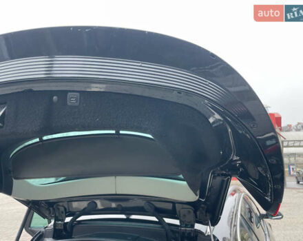 Черный Опель Инсигния, объемом двигателя 2 л и пробегом 180 тыс. км за 9400 $, фото 86 на Automoto.ua