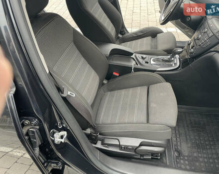 Черный Опель Инсигния, объемом двигателя 2 л и пробегом 180 тыс. км за 9400 $, фото 65 на Automoto.ua