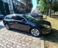 Чорний Опель Інсігнія, об'ємом двигуна 2 л та пробігом 230 тис. км за 9004 $, фото 1 на Automoto.ua