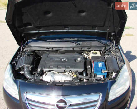 Черный Опель Инсигния, объемом двигателя 2 л и пробегом 257 тыс. км за 9500 $, фото 26 на Automoto.ua