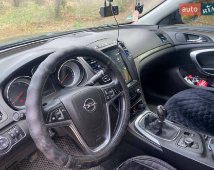 Черный Опель Инсигния, объемом двигателя 2 л и пробегом 270 тыс. км за 8800 $, фото 10 на Automoto.ua