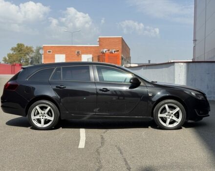 Черный Опель Инсигния, объемом двигателя 2 л и пробегом 253 тыс. км за 8950 $, фото 5 на Automoto.ua