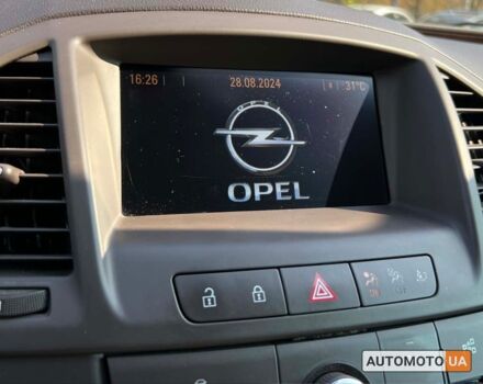 Черный Опель Инсигния, объемом двигателя 2 л и пробегом 275 тыс. км за 8999 $, фото 18 на Automoto.ua