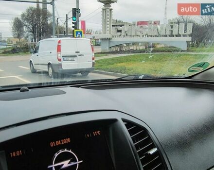 Чорний Опель Інсігнія, об'ємом двигуна 1.96 л та пробігом 343 тис. км за 9200 $, фото 72 на Automoto.ua