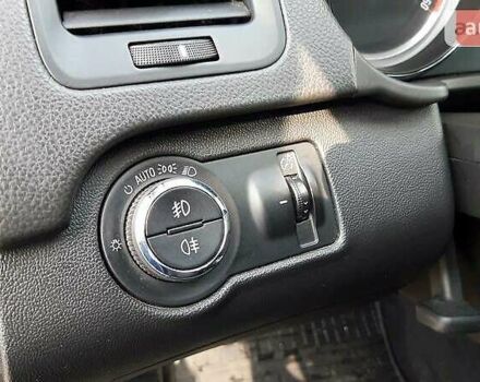 Черный Опель Инсигния, объемом двигателя 2 л и пробегом 220 тыс. км за 9999 $, фото 9 на Automoto.ua