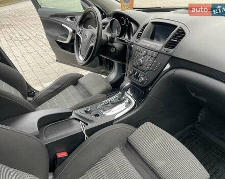 Черный Опель Инсигния, объемом двигателя 2 л и пробегом 180 тыс. км за 9400 $, фото 68 на Automoto.ua