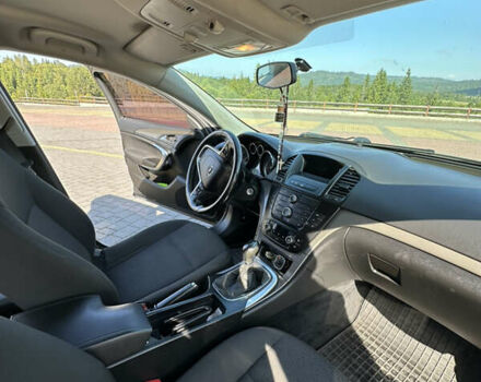 Черный Опель Инсигния, объемом двигателя 2 л и пробегом 299 тыс. км за 7799 $, фото 8 на Automoto.ua