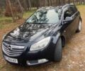 Чорний Опель Інсігнія, об'ємом двигуна 2 л та пробігом 270 тис. км за 8000 $, фото 1 на Automoto.ua