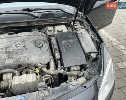 Черный Опель Инсигния, объемом двигателя 2 л и пробегом 180 тыс. км за 9400 $, фото 131 на Automoto.ua