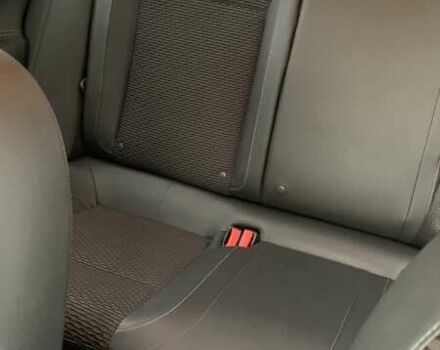 Чорний Опель Інсігнія, об'ємом двигуна 1.96 л та пробігом 193 тис. км за 10700 $, фото 7 на Automoto.ua