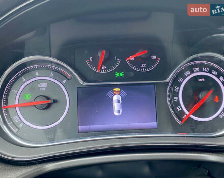 Чорний Опель Інсігнія, об'ємом двигуна 1.96 л та пробігом 170 тис. км за 11900 $, фото 22 на Automoto.ua