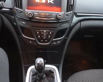 Черный Опель Инсигния, объемом двигателя 1.96 л и пробегом 318 тыс. км за 7900 $, фото 4 на Automoto.ua