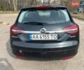 Чорний Опель Інсігнія, об'ємом двигуна 2 л та пробігом 320 тис. км за 9000 $, фото 5 на Automoto.ua