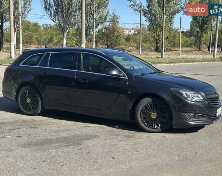 Черный Опель Инсигния, объемом двигателя 2 л и пробегом 246 тыс. км за 11000 $, фото 3 на Automoto.ua