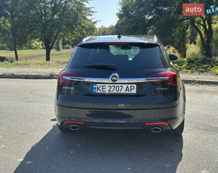 Черный Опель Инсигния, объемом двигателя 2 л и пробегом 246 тыс. км за 11000 $, фото 5 на Automoto.ua