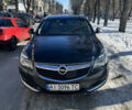 Чорний Опель Інсігнія, об'ємом двигуна 2 л та пробігом 256 тис. км за 10500 $, фото 1 на Automoto.ua