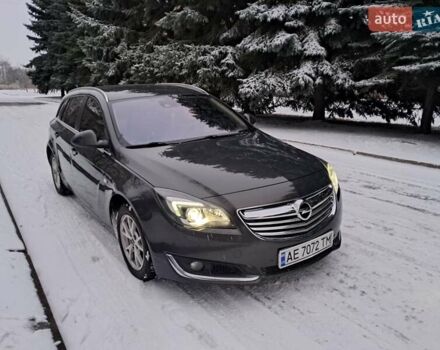 Чорний Опель Інсігнія, об'ємом двигуна 2 л та пробігом 272 тис. км за 9800 $, фото 5 на Automoto.ua