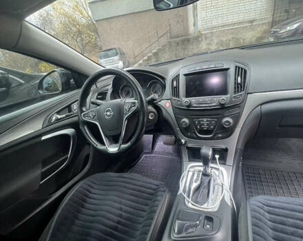 Черный Опель Инсигния, объемом двигателя 1.96 л и пробегом 285 тыс. км за 9800 $, фото 9 на Automoto.ua