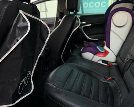 Черный Опель Инсигния, объемом двигателя 2 л и пробегом 178 тыс. км за 13555 $, фото 13 на Automoto.ua