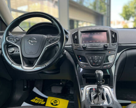 Чорний Опель Інсігнія, об'ємом двигуна 2 л та пробігом 220 тис. км за 12300 $, фото 9 на Automoto.ua