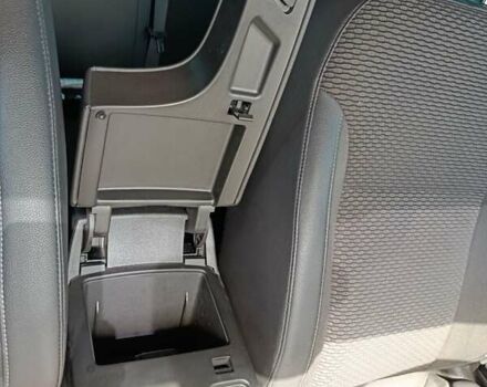 Черный Опель Инсигния, объемом двигателя 2 л и пробегом 252 тыс. км за 9850 $, фото 63 на Automoto.ua