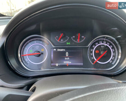 Черный Опель Инсигния, объемом двигателя 1.96 л и пробегом 247 тыс. км за 12700 $, фото 23 на Automoto.ua