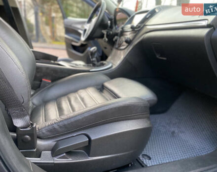 Черный Опель Инсигния, объемом двигателя 1.96 л и пробегом 247 тыс. км за 12700 $, фото 17 на Automoto.ua