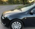 Черный Опель Инсигния, объемом двигателя 2 л и пробегом 210 тыс. км за 10000 $, фото 4 на Automoto.ua
