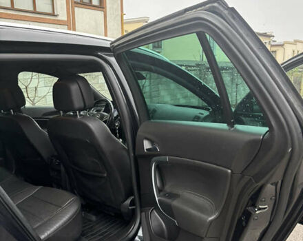 Черный Опель Инсигния, объемом двигателя 1.96 л и пробегом 312 тыс. км за 10500 $, фото 56 на Automoto.ua